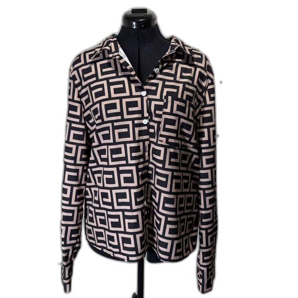 Geometric Print Button-Up Blouse Women's Size XL Tan Black Chest Pocket